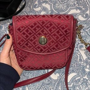 Tommy Hilfiger Crossbody Bag